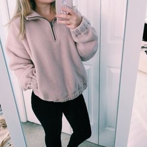 ✨fleece half-zip sweatshirt